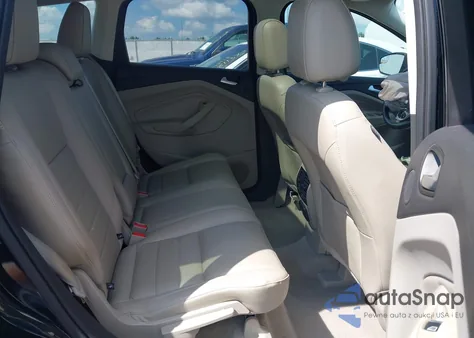 2016 Ford Escape Titanium z USA, uszkodzony, nr VIN 1FMCU0JX9GUB65914